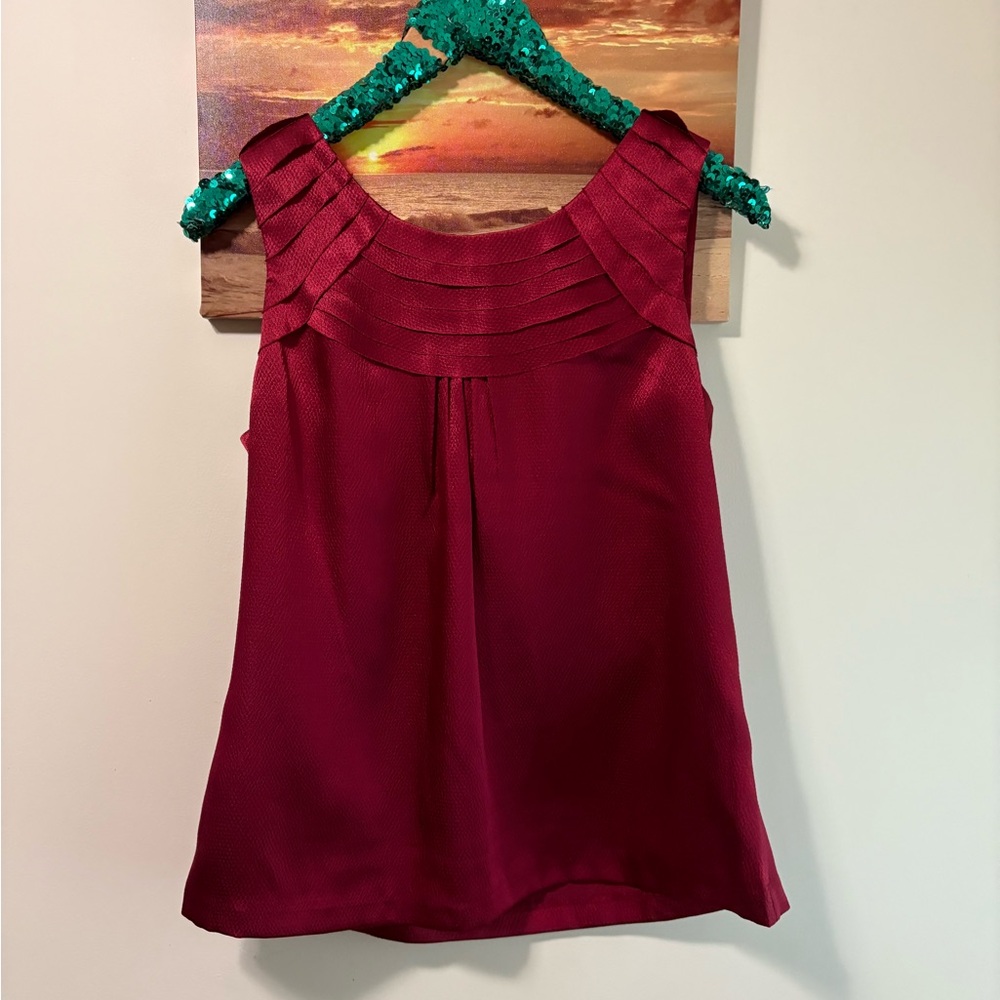 Dana Buchman Red Sleeveless Blouse